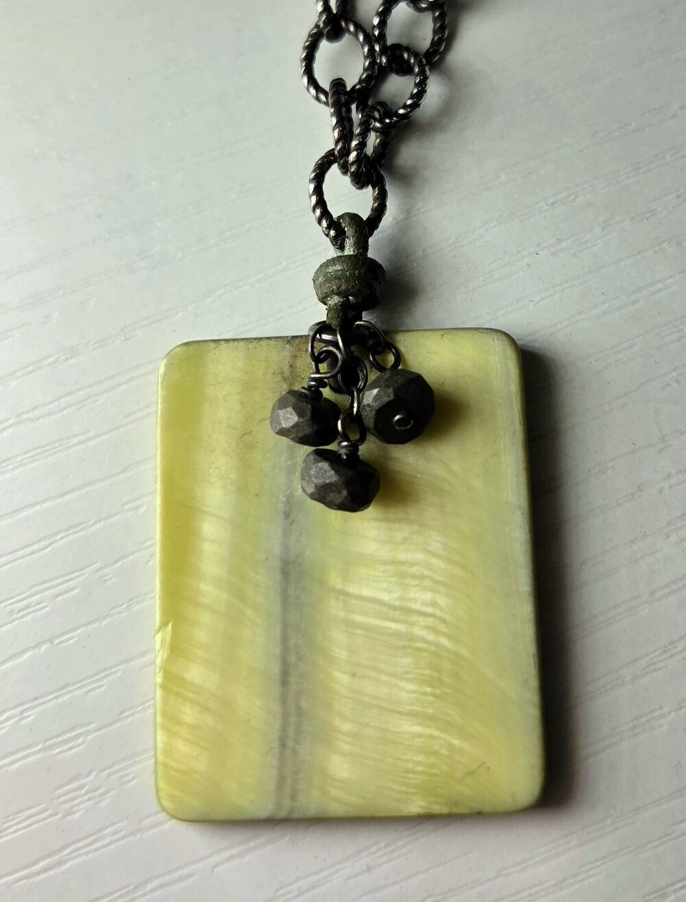 Silpada Yellow Green Mother Of Pearl Necklace Sterling